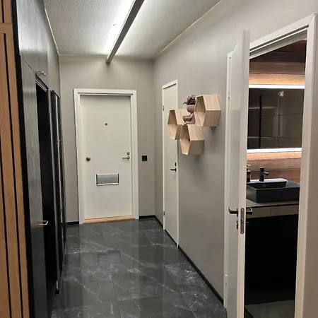 Stylish And Cozy Huoneisto