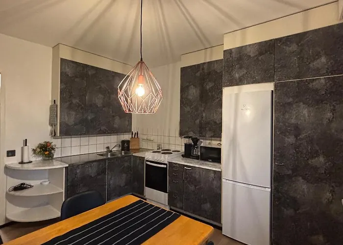 Stylish And Cozy Huoneisto